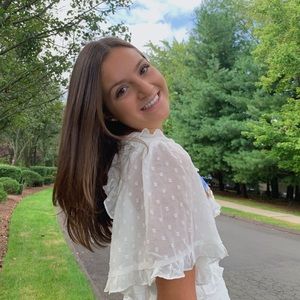 Meet your Posher, Hannah